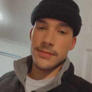 Meet your Posher, Maxime